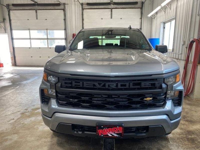 chevrolet silverado 1500 2024 1GCRDBEK8RZ393482 image chevrolet silverado 1500 2024 1GCRDBEK8RZ393482 image